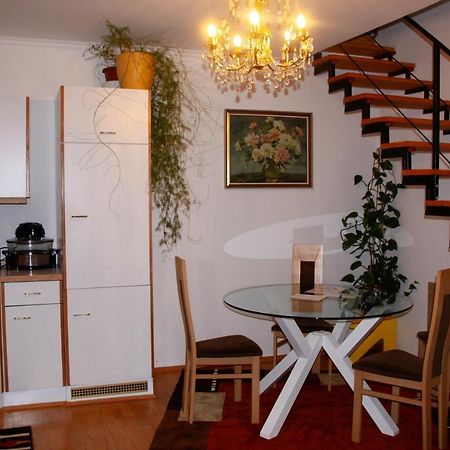 A Cozy Home Away From Home バート・イシュル エクステリア 写真